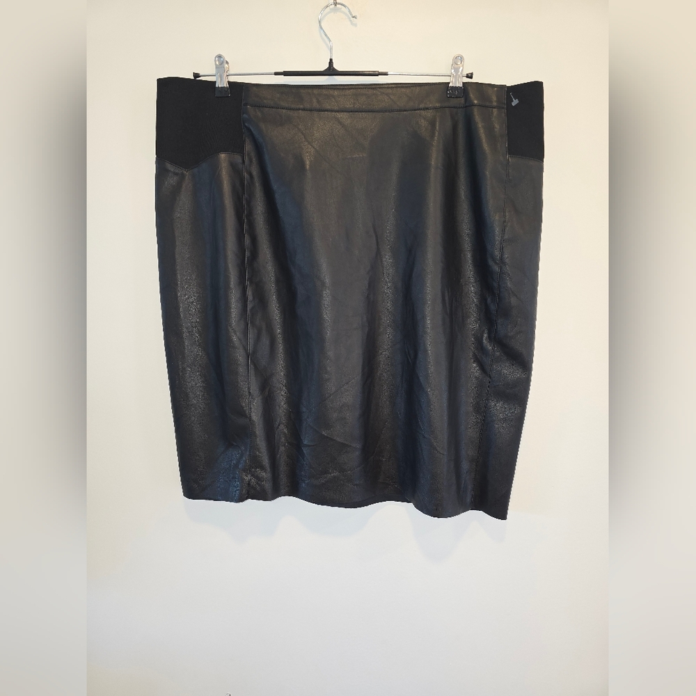 Vero Moda Black Leather Pencil Skirt Size 20w Nwt - Picture 1 of 9